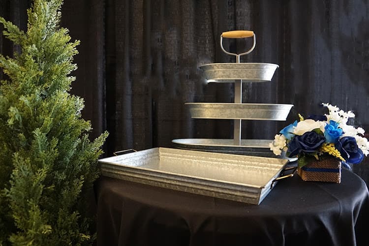 Crosslands Party World