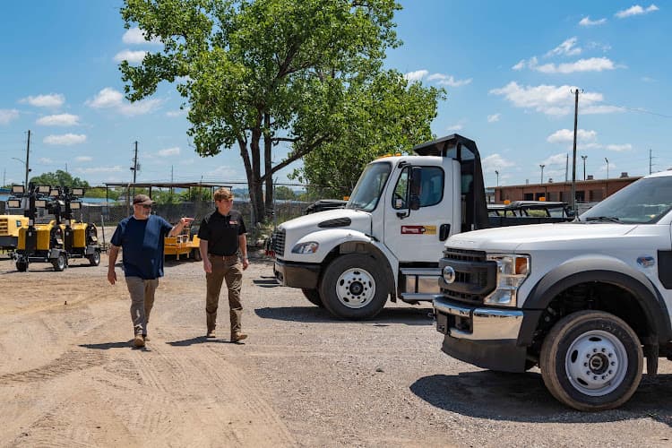 Thompson Cat Rentals - Alabaster