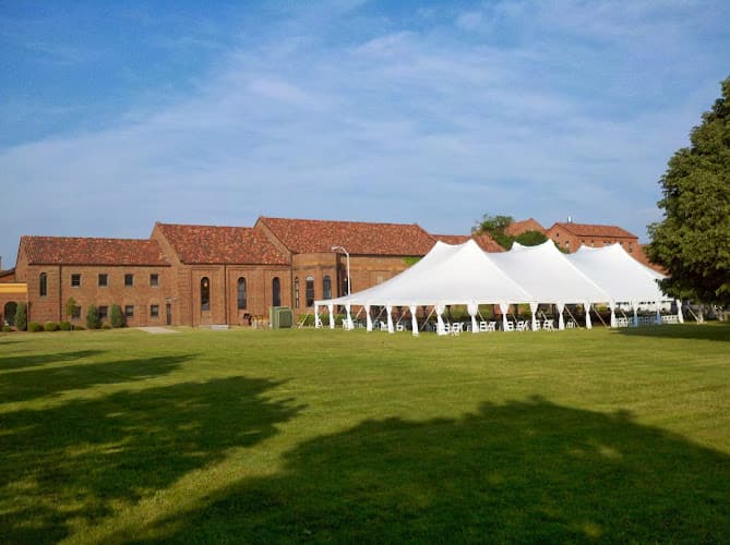 Cayas Canopies & Rental