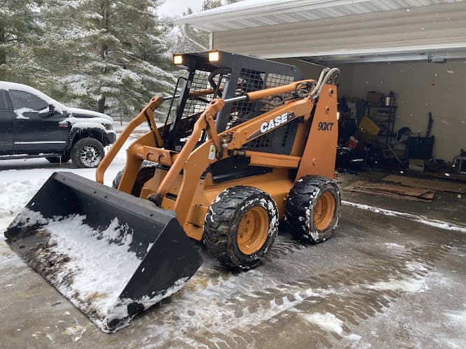 Loew’s Equipment Rentals - skidsteer, trailer