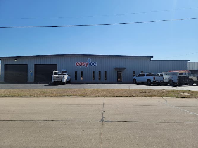 Easy Ice - Wichita